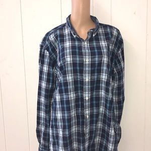 Men’s Tommy Hilfiger button down shirt size XL